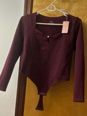Women's Long Sleeve Maroon Bodysuit with Keyhole Detail